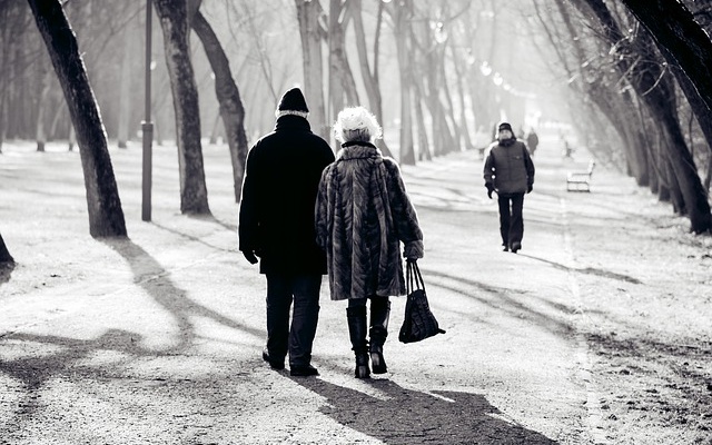 Заставка для - В Вологде собирают вещи на зиму для пожилых